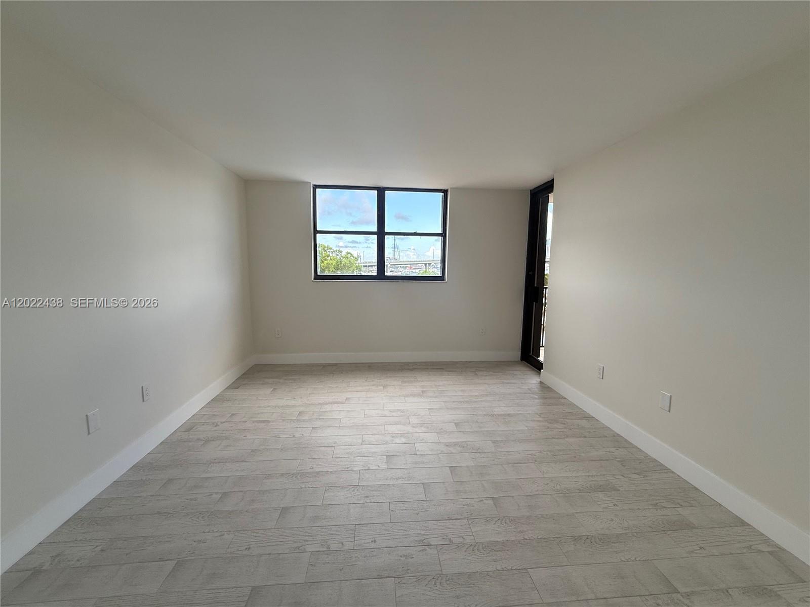 801 N Venetian Dr #408, Miami FL 33139