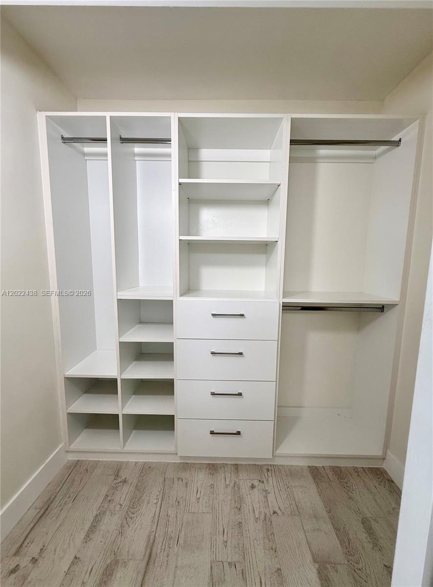 801 N Venetian Dr #408, Miami FL 33139