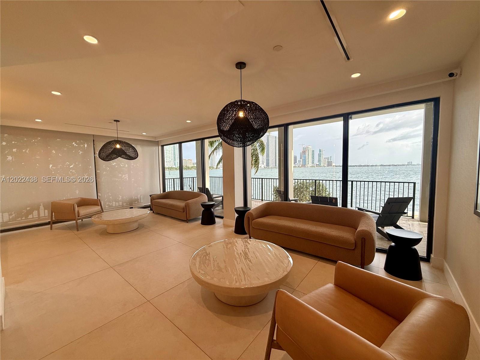 801 N Venetian Dr #408, Miami FL 33139