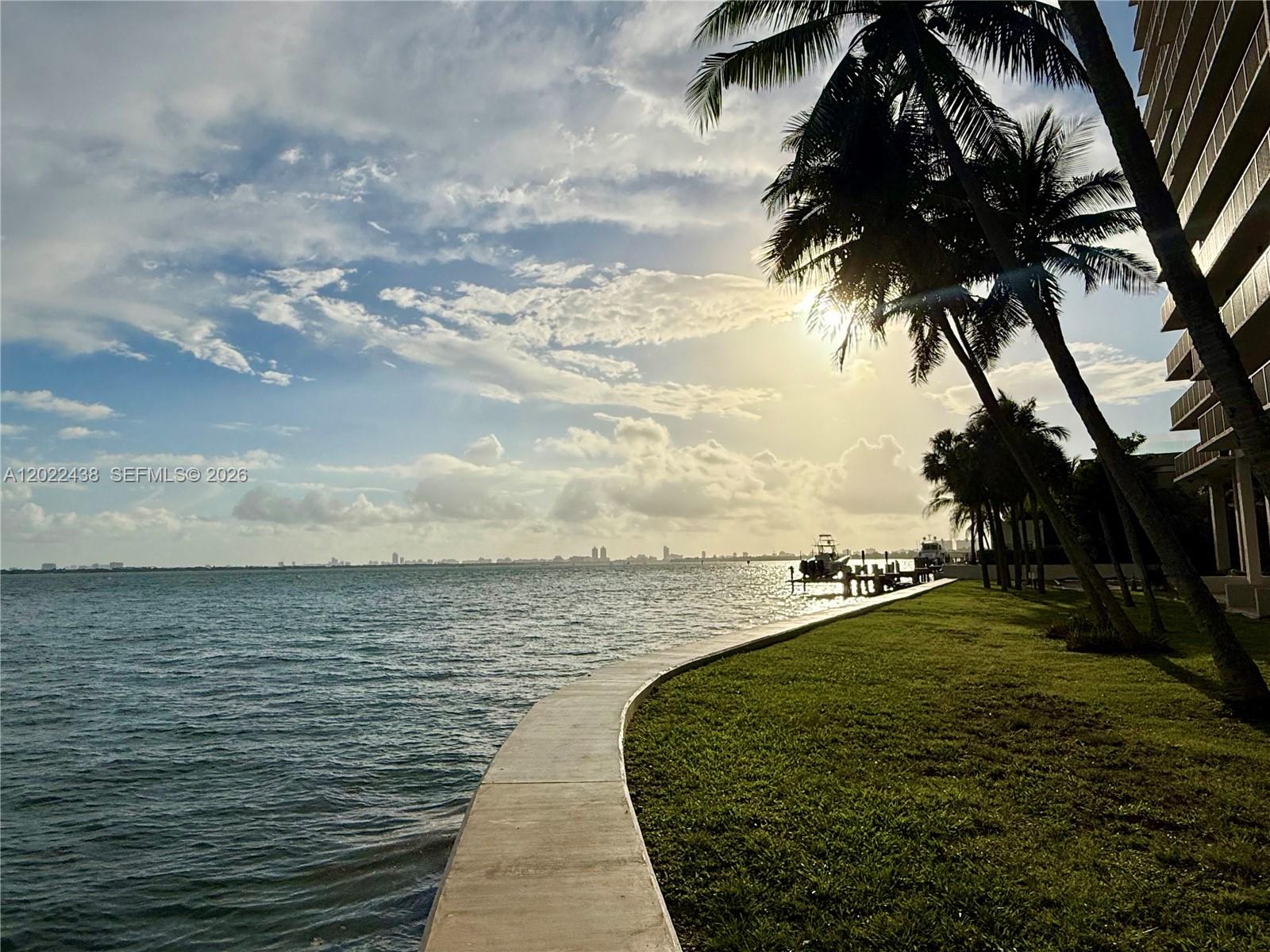 801 N Venetian Dr #408, Miami FL 33139
