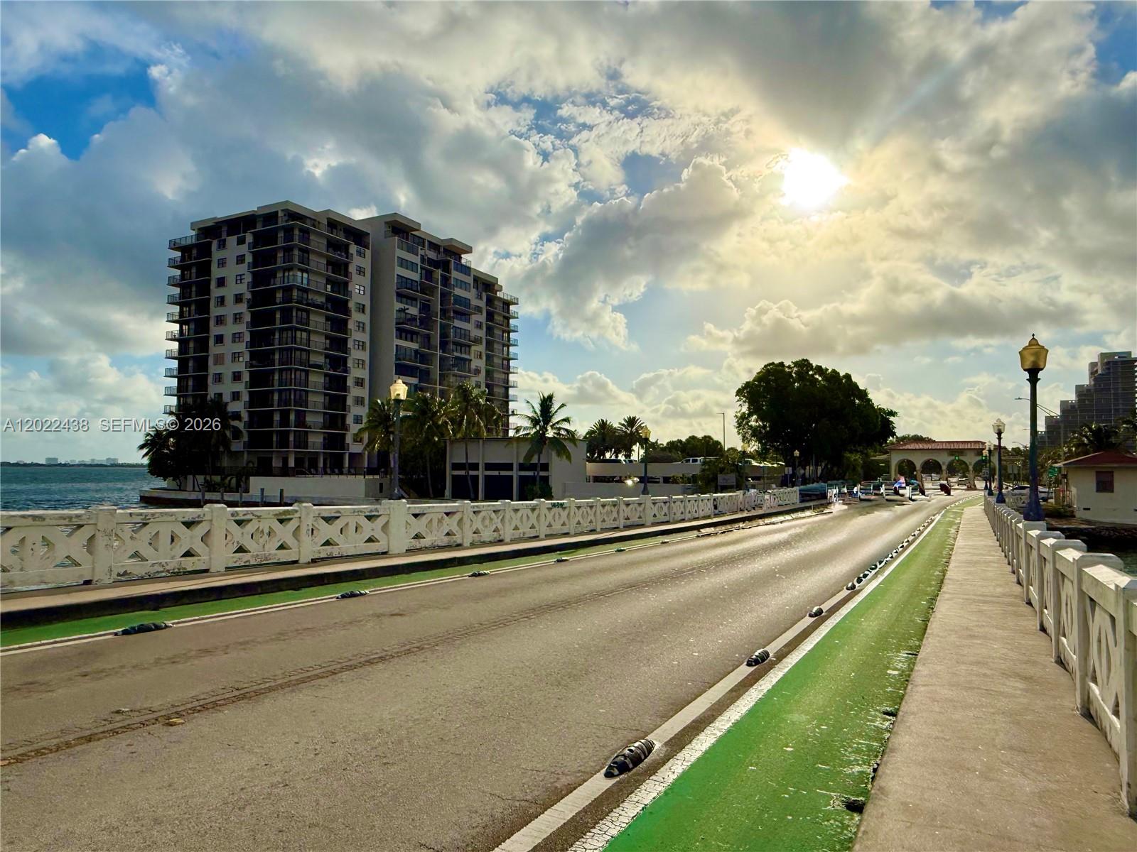 801 N Venetian Dr #408, Miami FL 33139