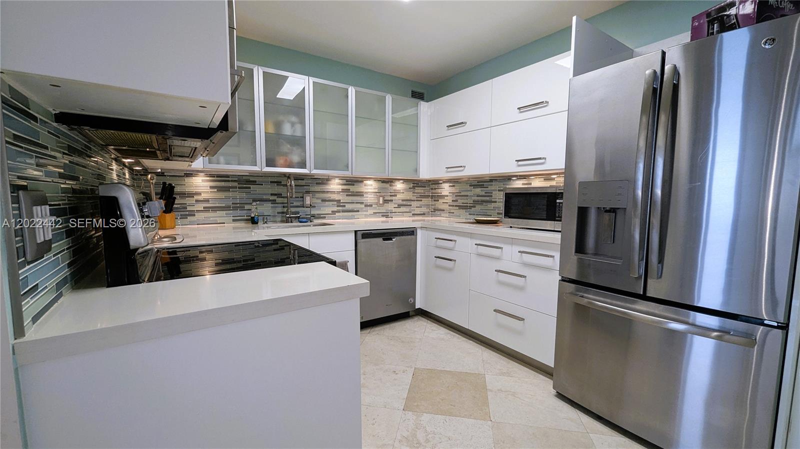 5161 Collins Ave #1217, Miami Beach FL 33140