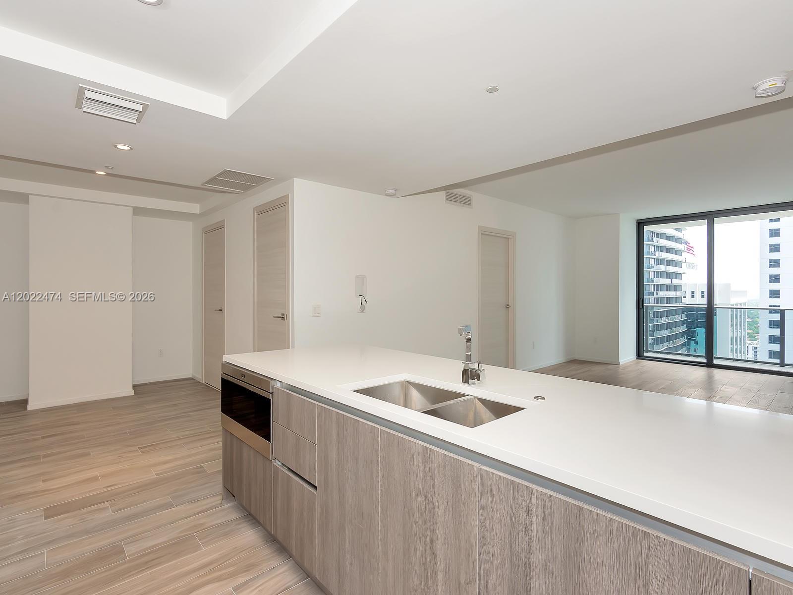 801 S Miami Ave #2310, Miami FL 33131