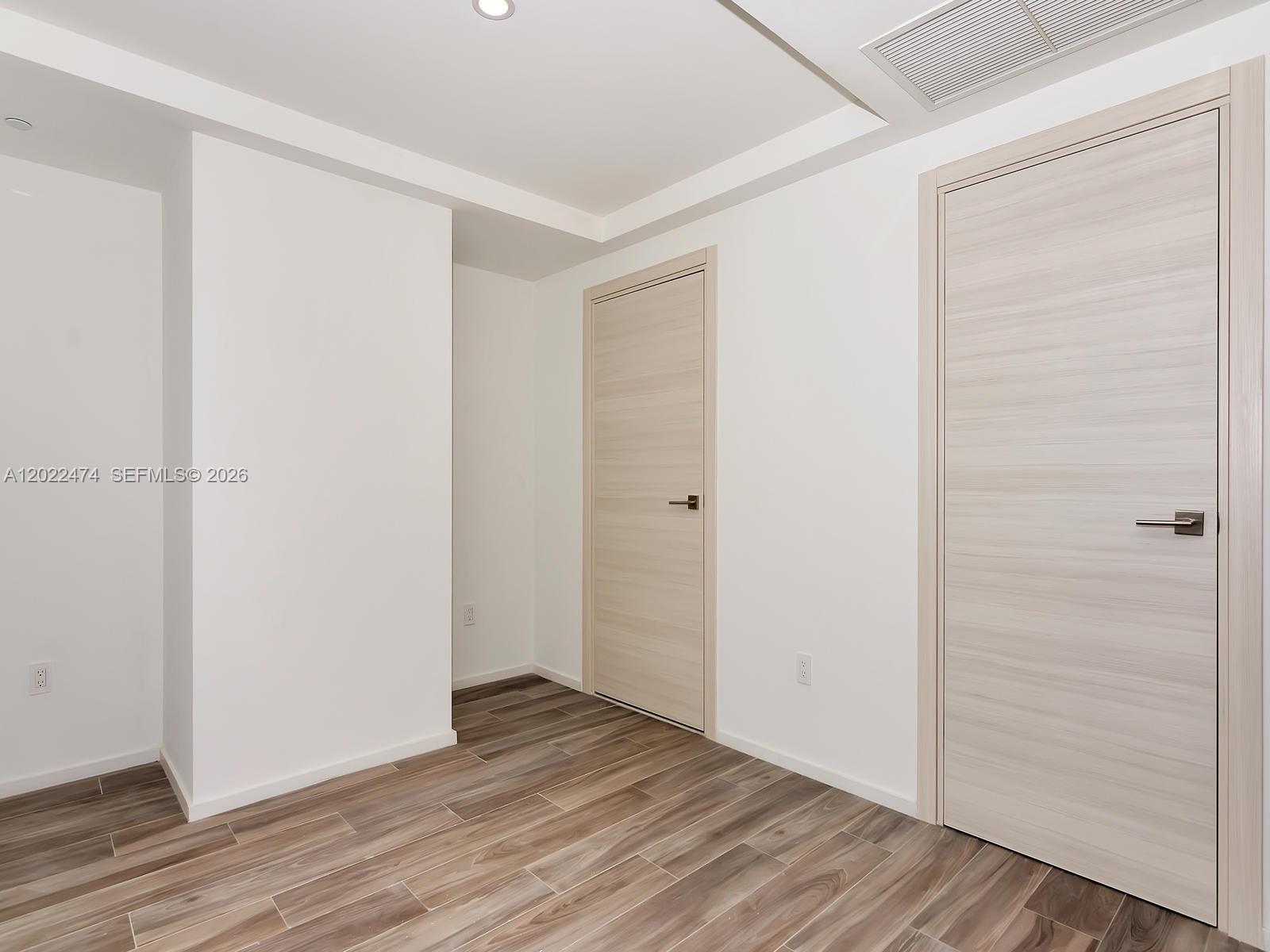 801 S Miami Ave #2310, Miami FL 33131