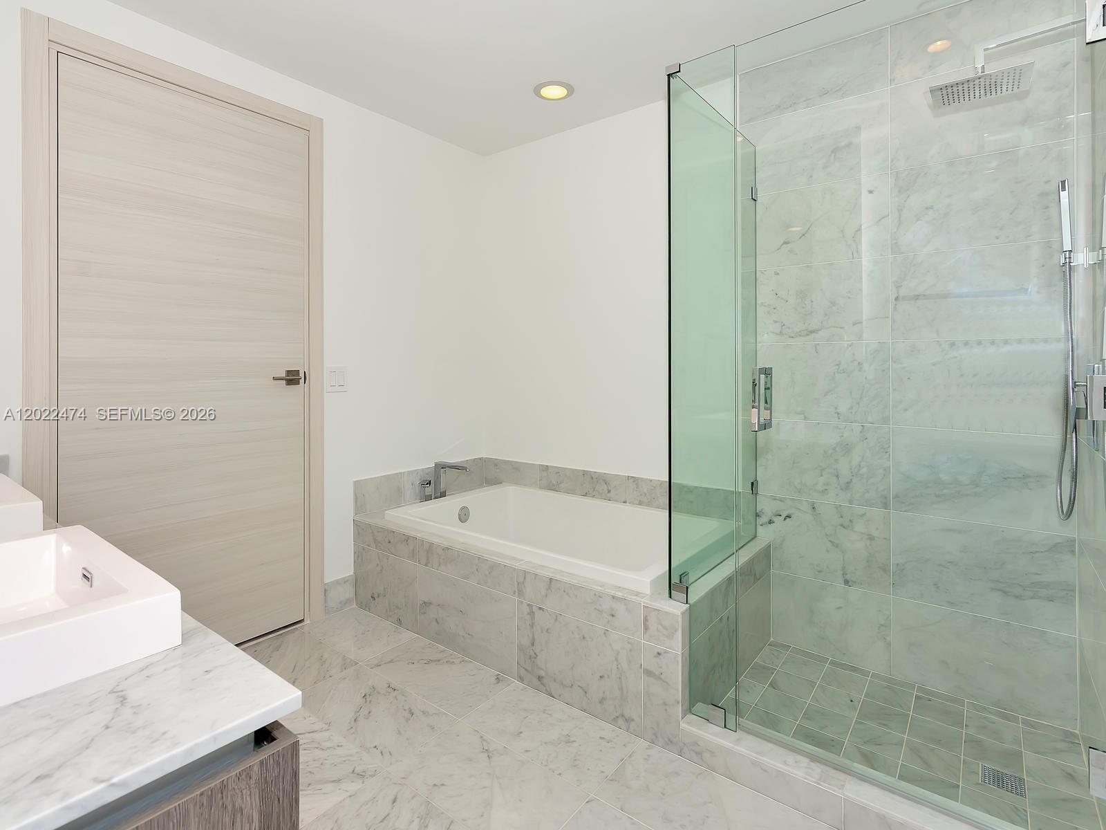 801 S Miami Ave #2310, Miami FL 33131