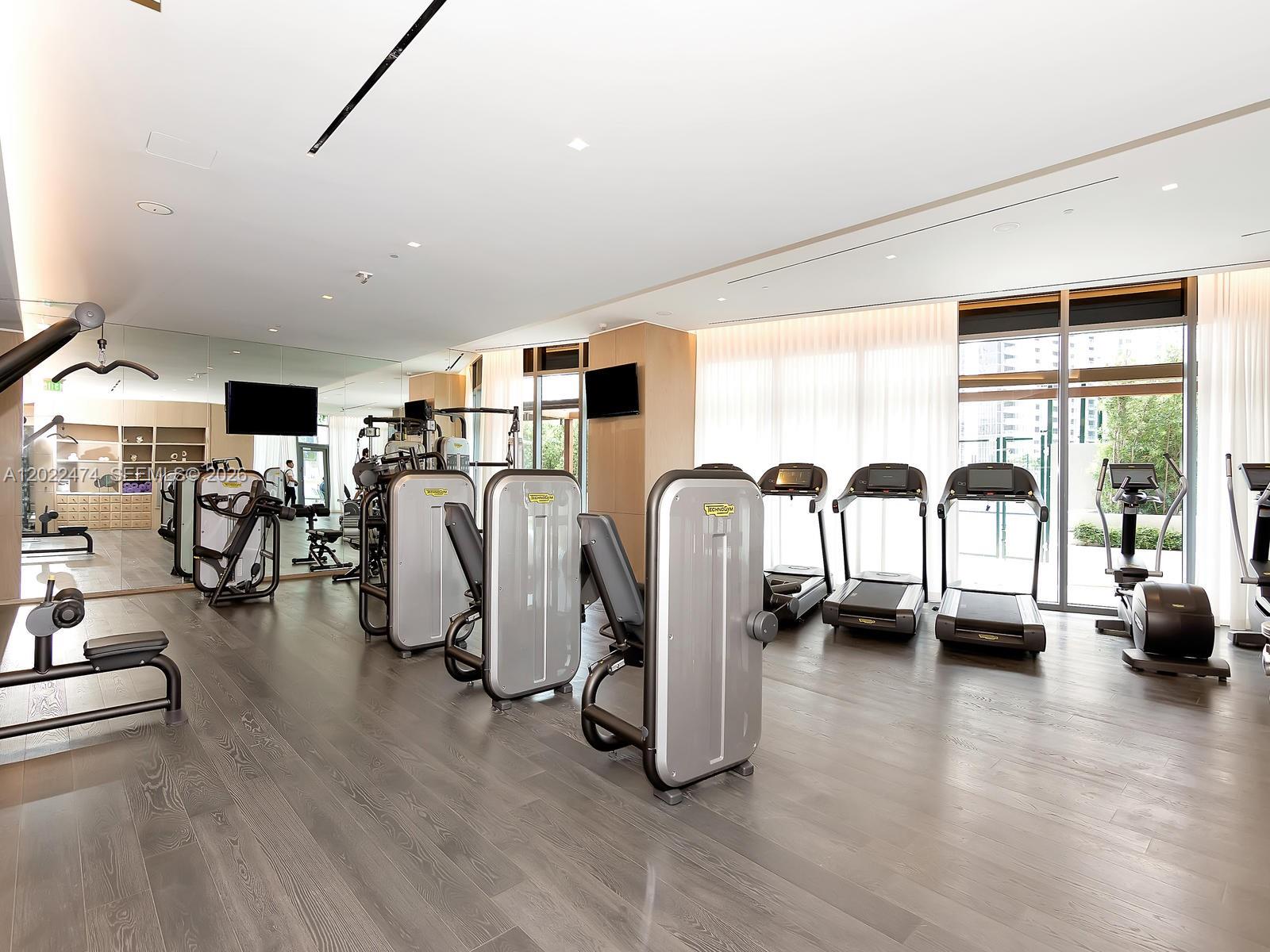 801 S Miami Ave #2310, Miami FL 33131