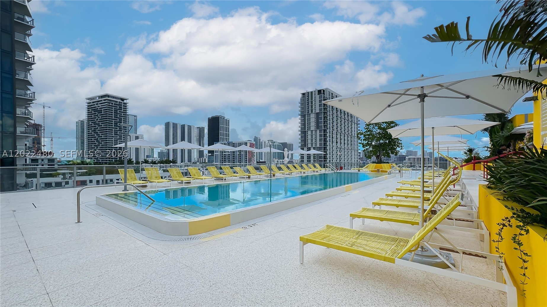90 NE 32 #608, Miami FL 33137