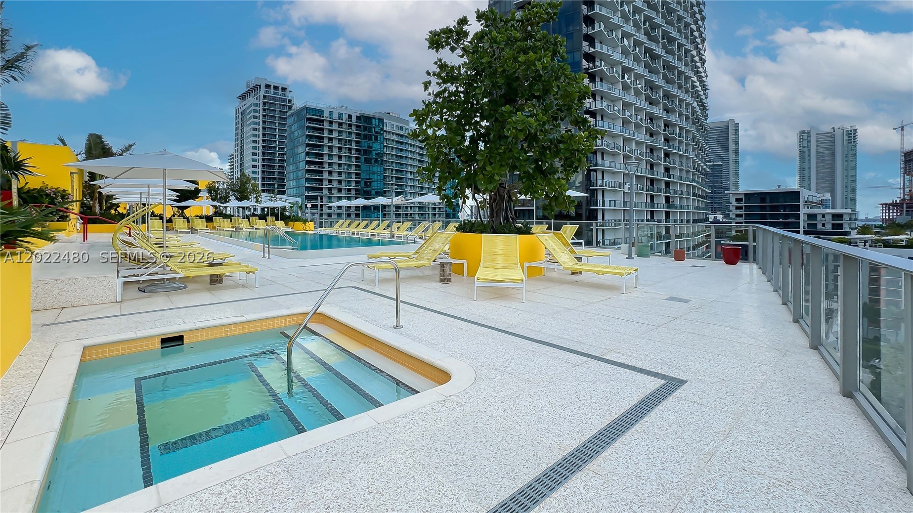 90 NE 32 #608, Miami FL 33137