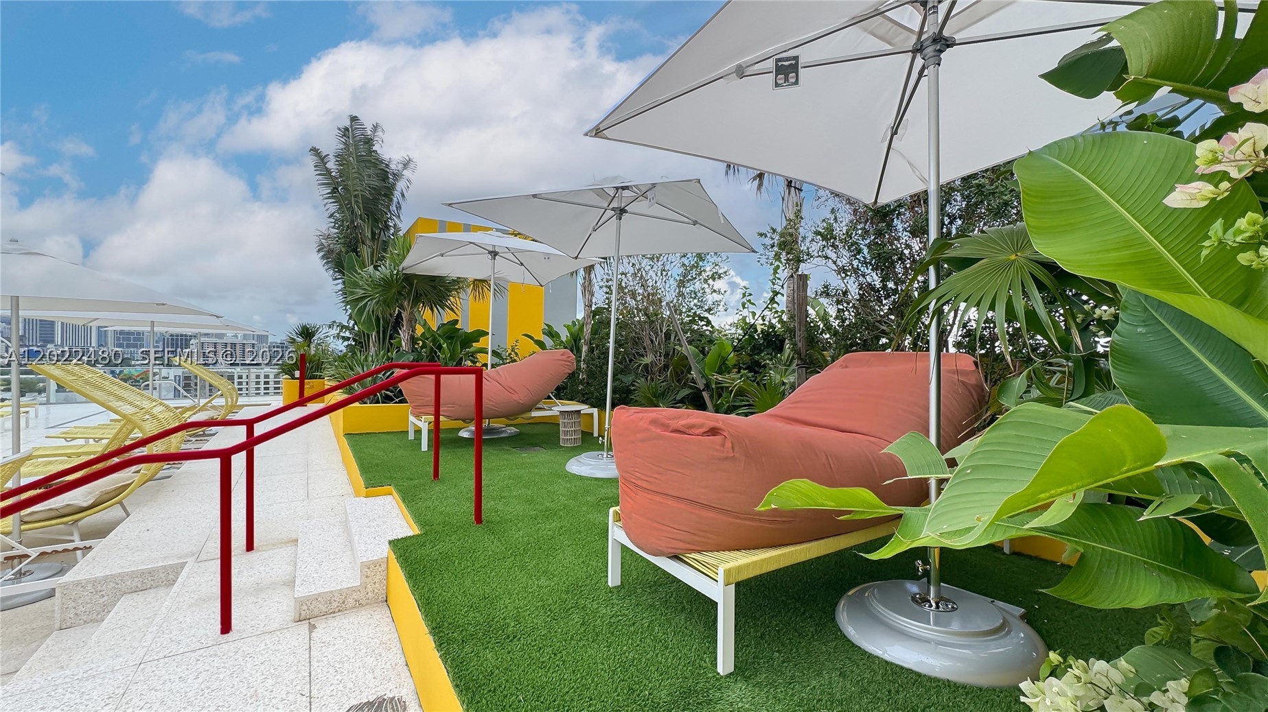 90 NE 32 #608, Miami FL 33137