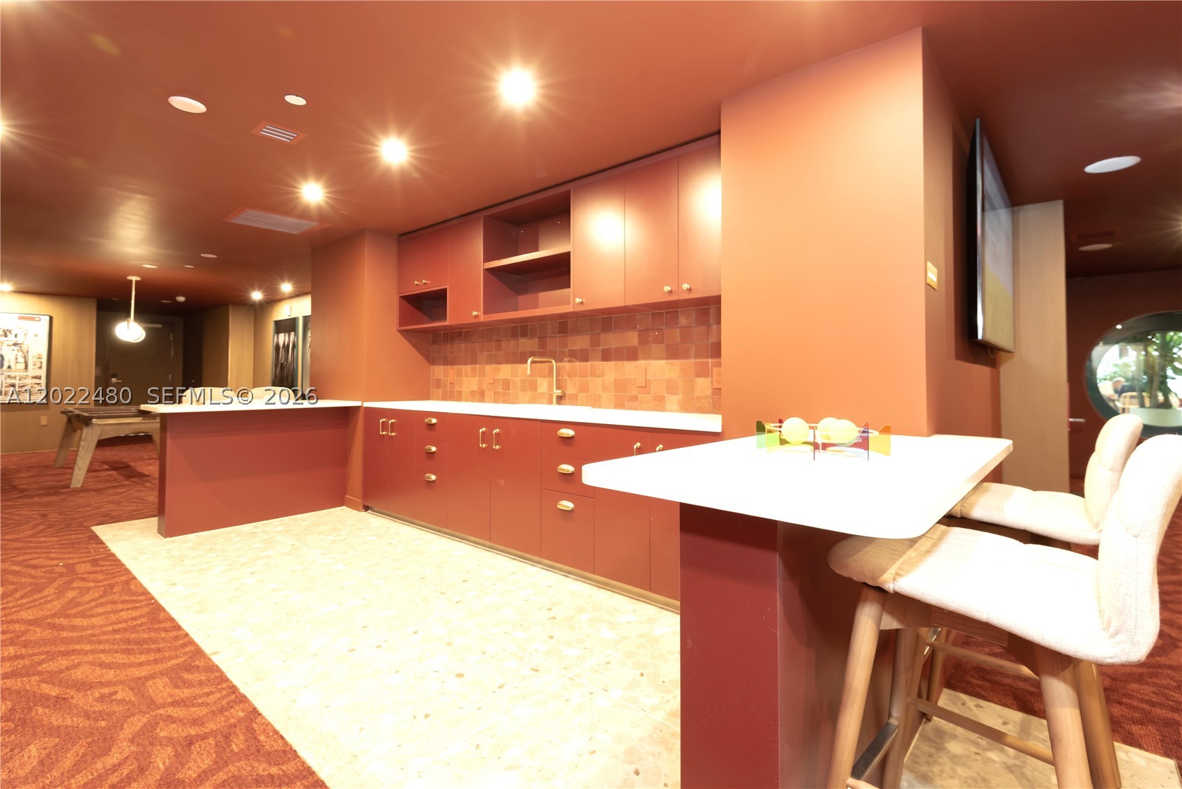 90 NE 32 #608, Miami FL 33137