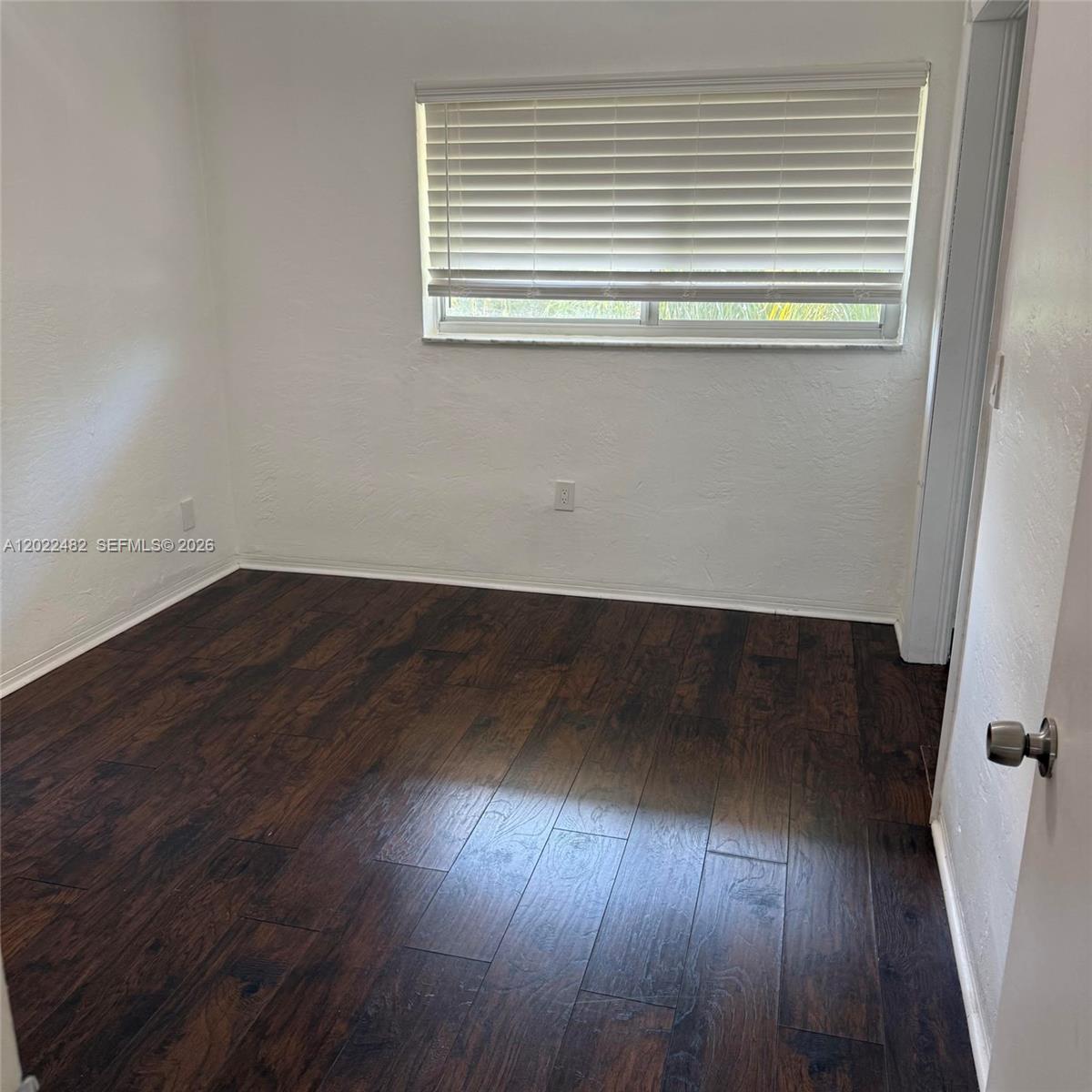 465 Swallow Dr #8, Miami Springs FL 33166