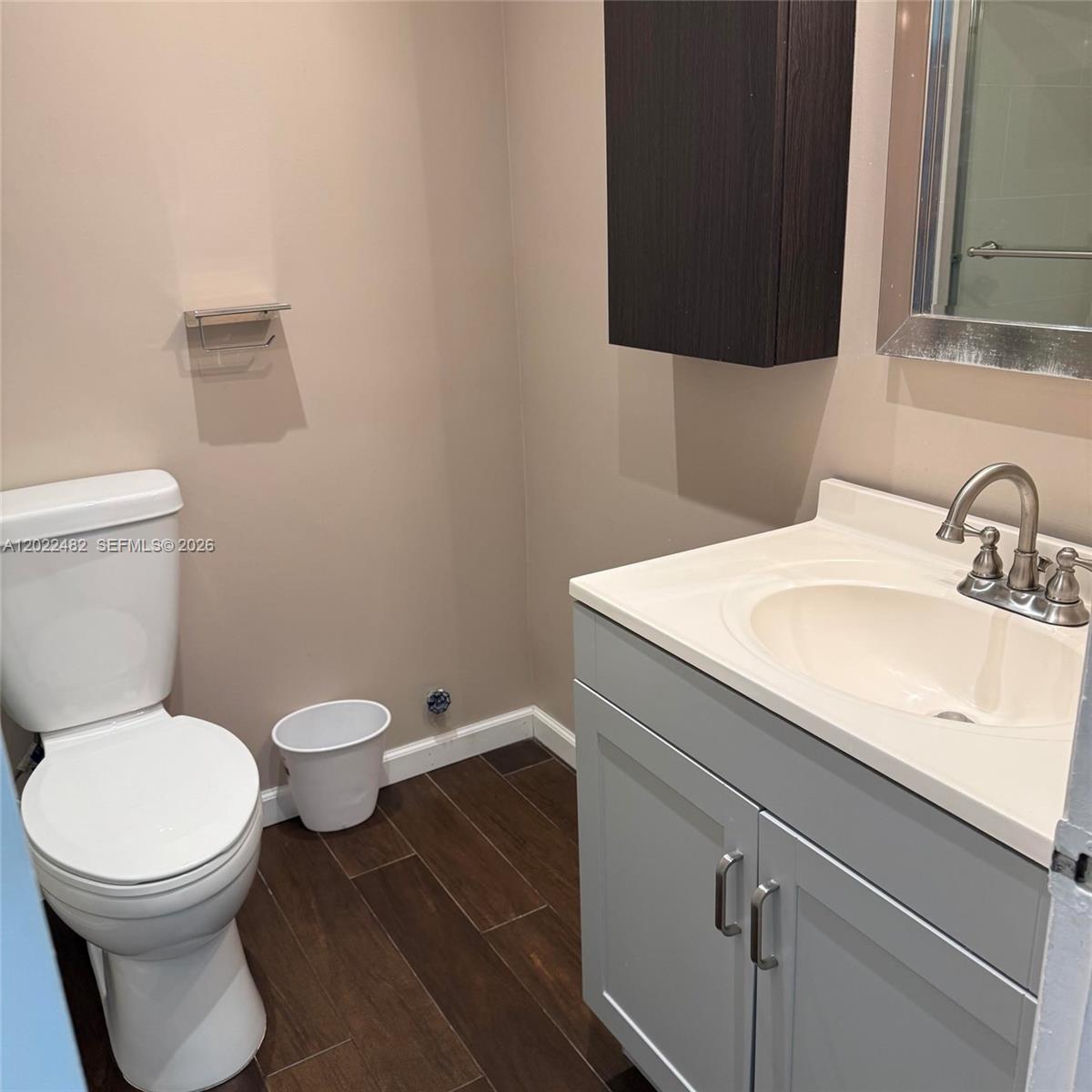 465 Swallow Dr #8, Miami Springs FL 33166