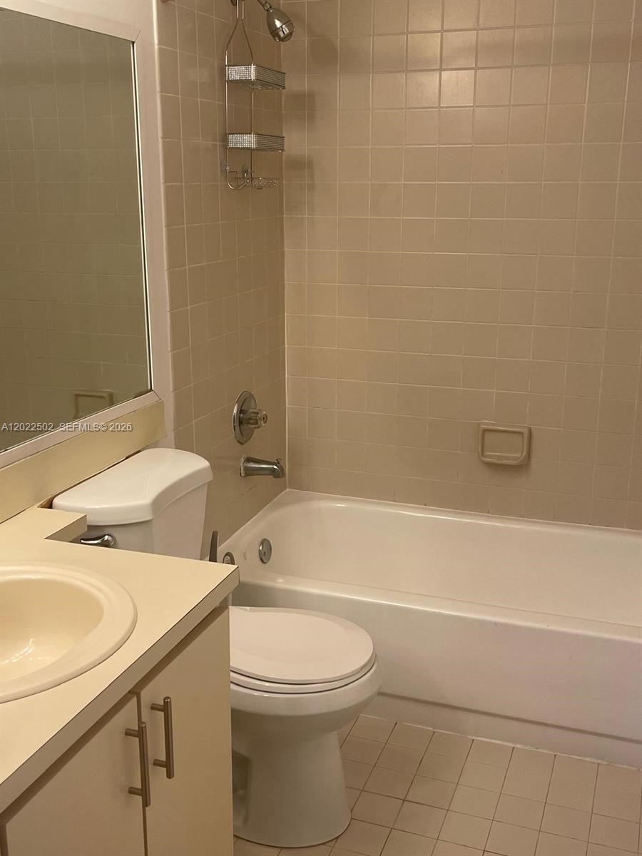 9880 Hammocks Blvd #101-43, Miami FL 33196