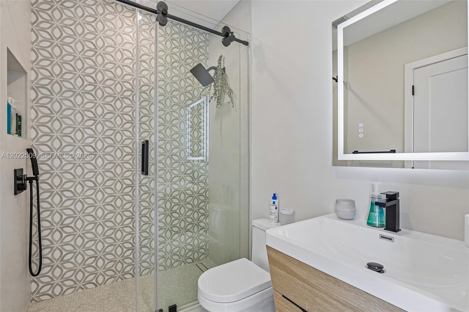 5620 SW 63rd Ct, South Miami FL 33143
