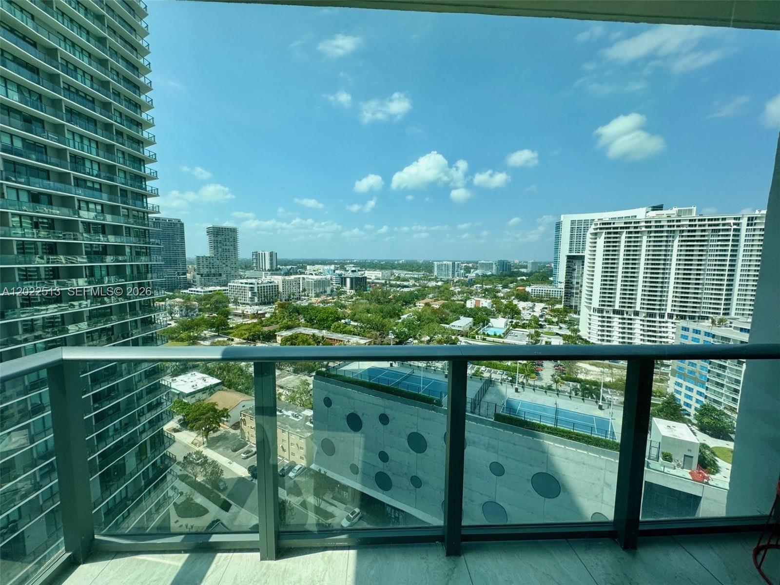 650 NE 32nd St #1901, Miami FL 33137