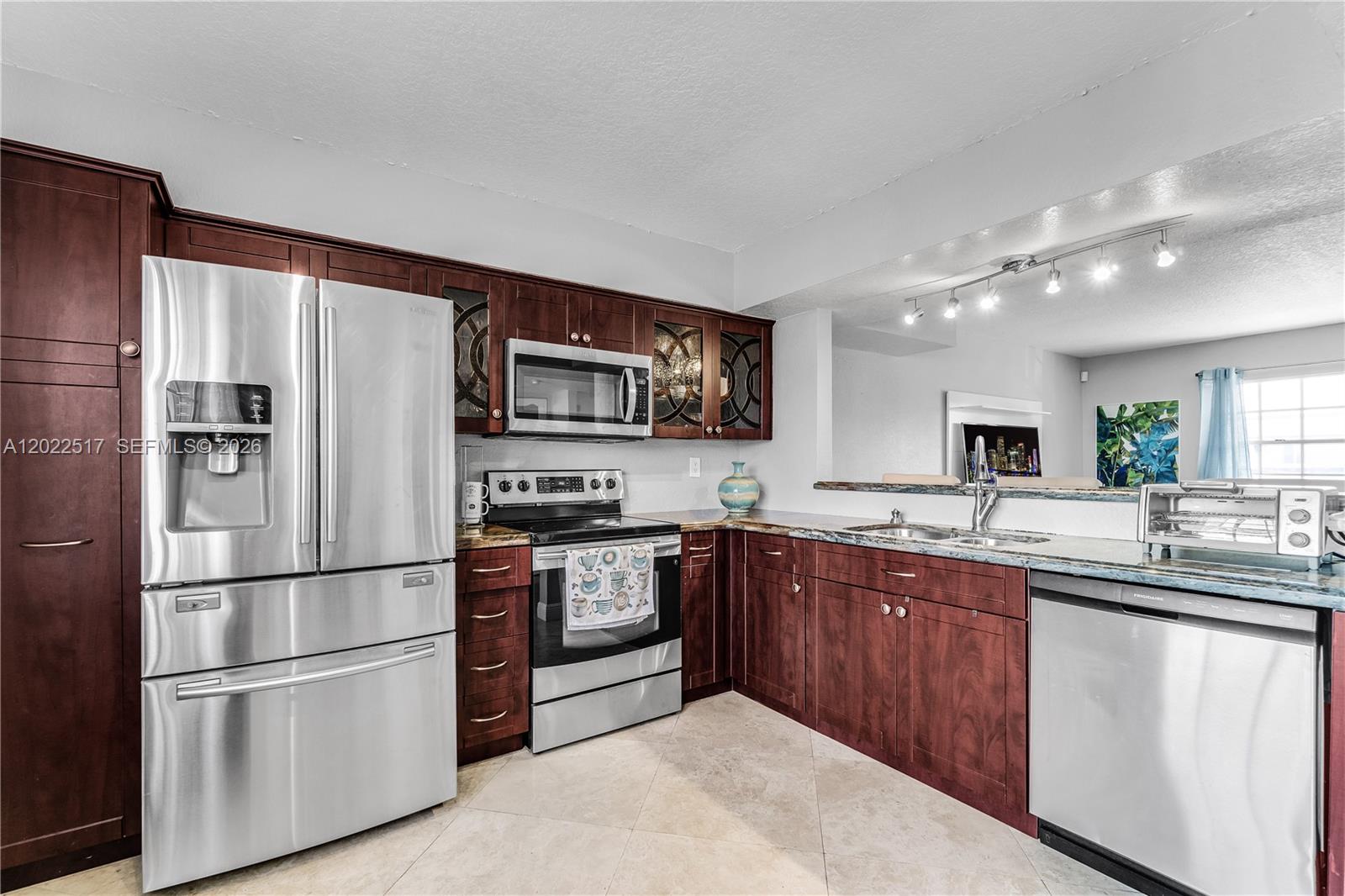 349 Virginia St #349, Hollywood FL 33019
