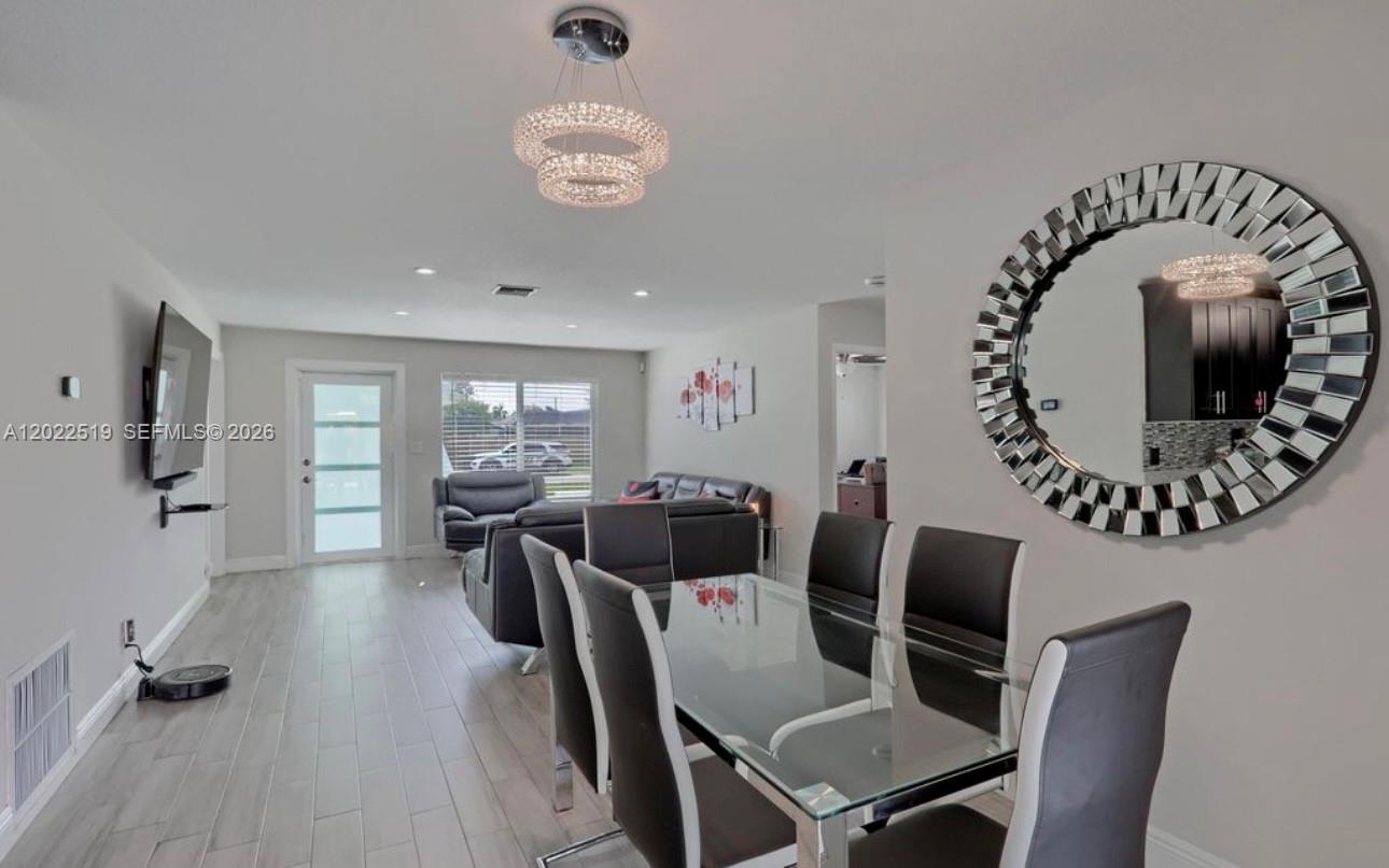 876 Gardenia Dr, Royal Palm Beach FL 33411