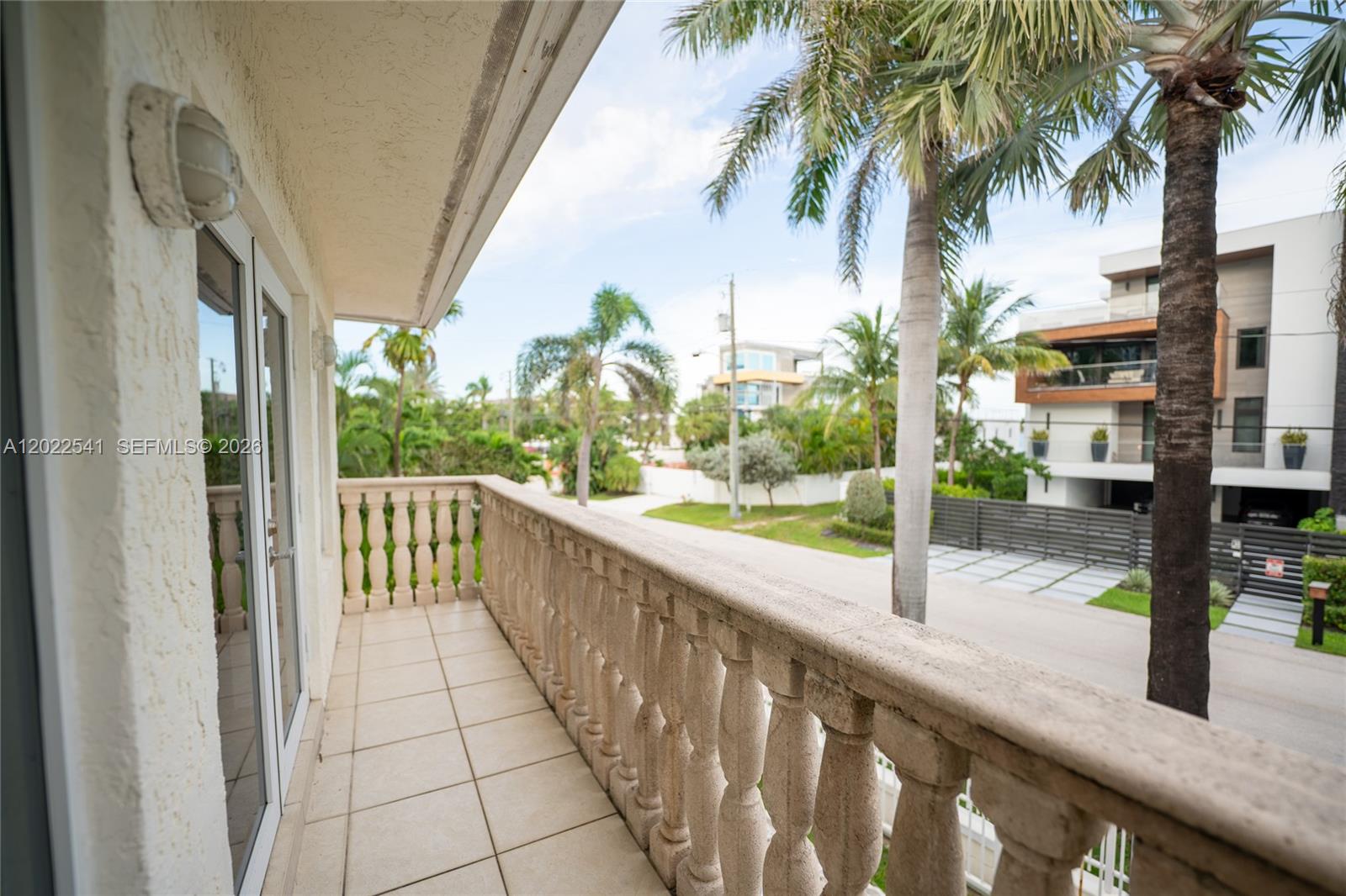 2701 N Atlantic Blvd, Fort Lauderdale FL 33308