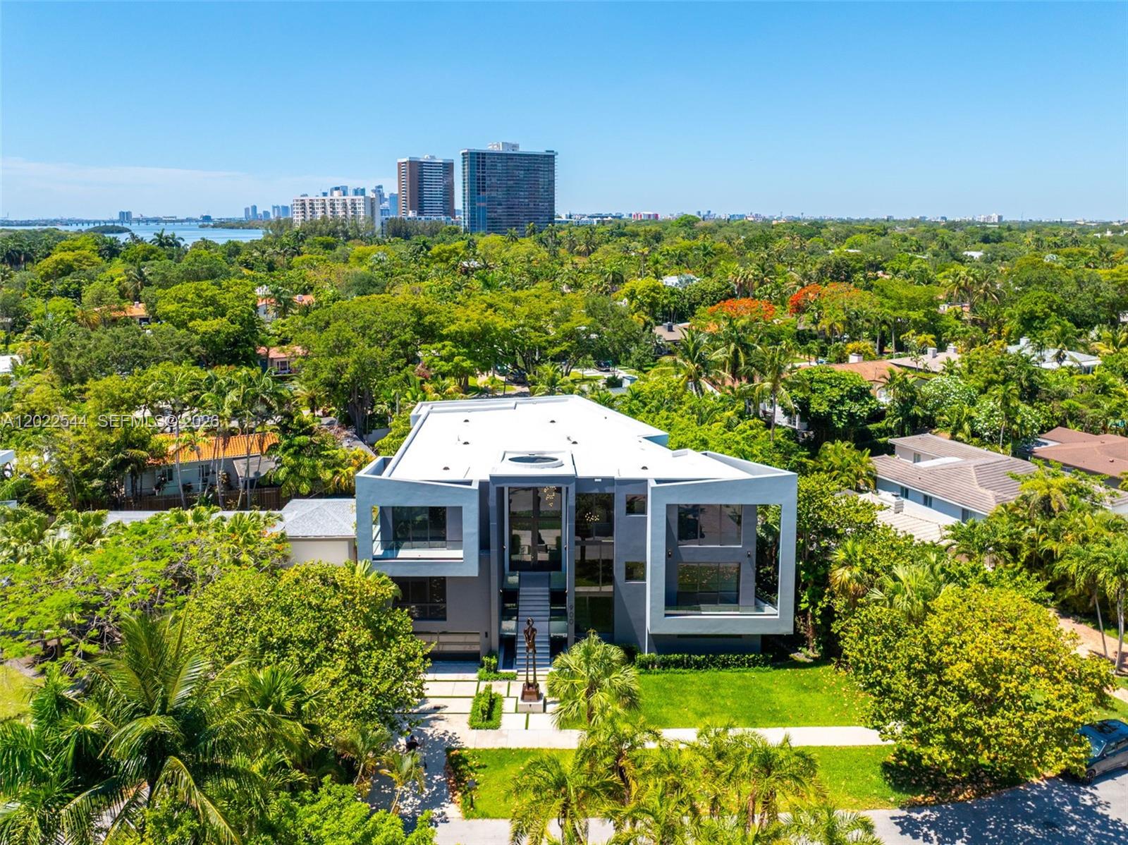 900 NE 75th St, Miami FL 33138
