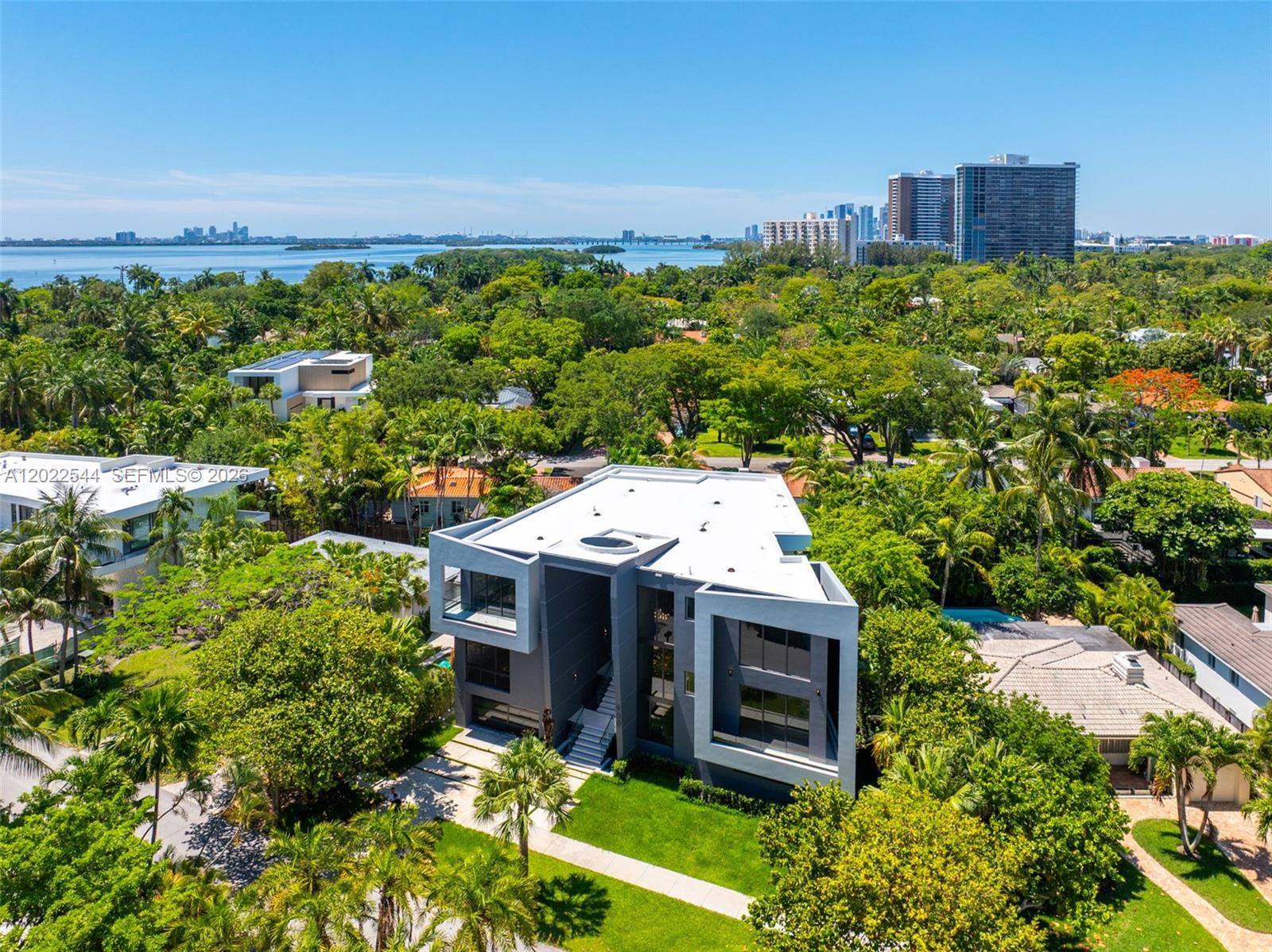 900 NE 75th St, Miami FL 33138