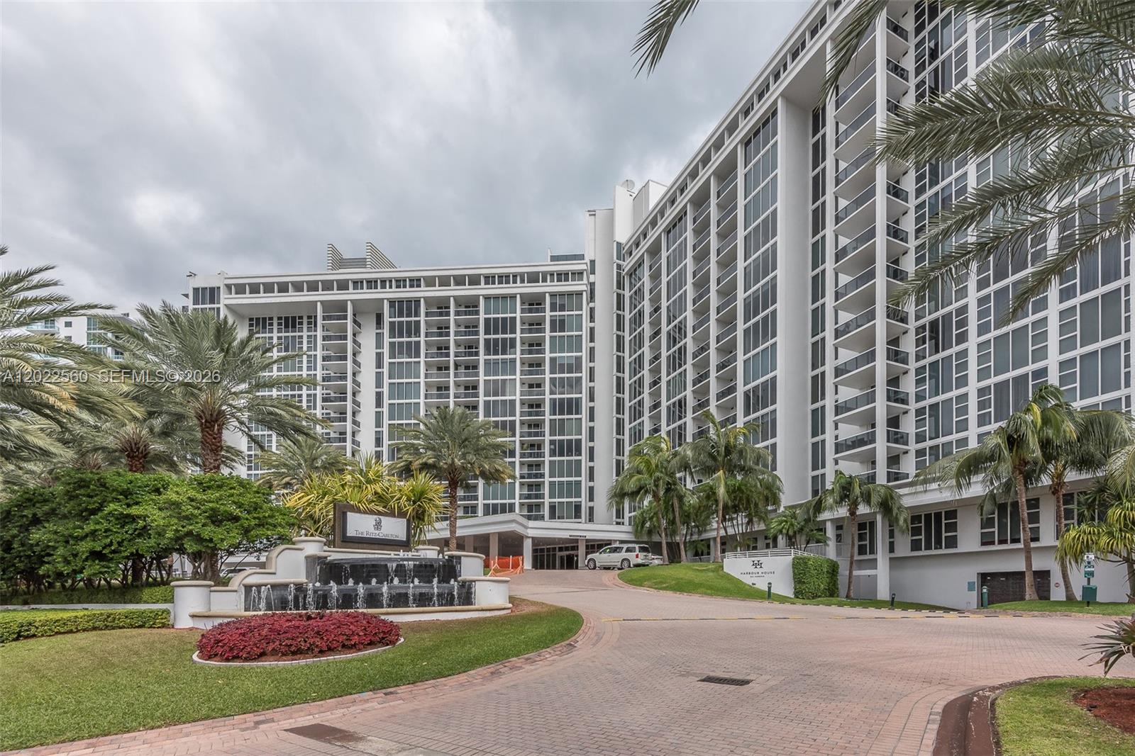 10275 Collins Ave #706, Bal Harbour FL 33154