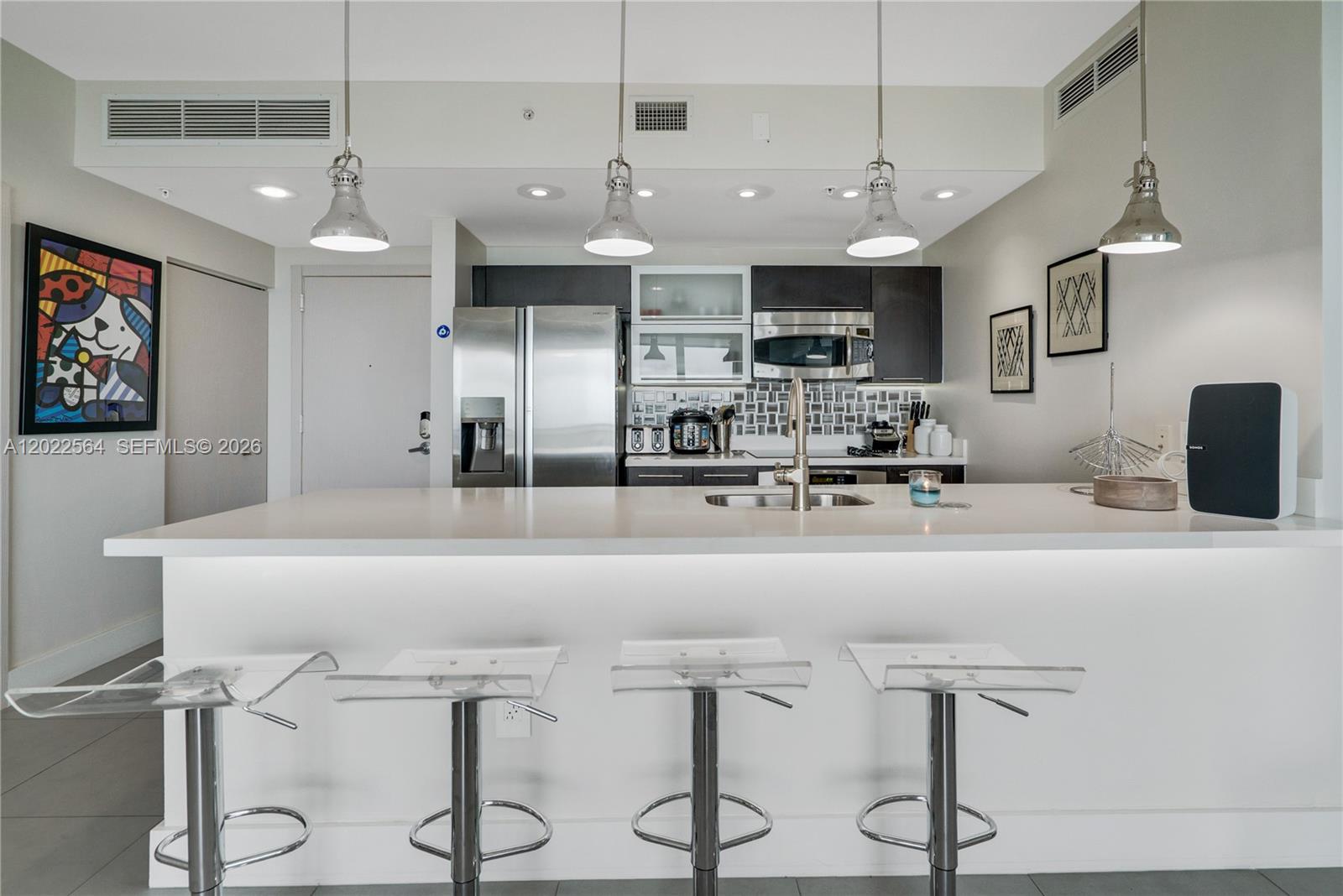90 SW 3rd St #4308, Miami FL 33130
