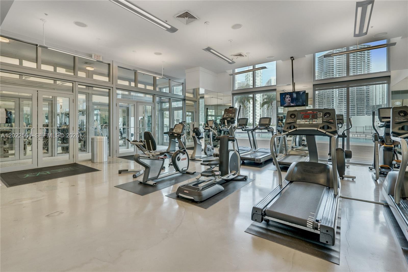 90 SW 3rd St #4308, Miami FL 33130
