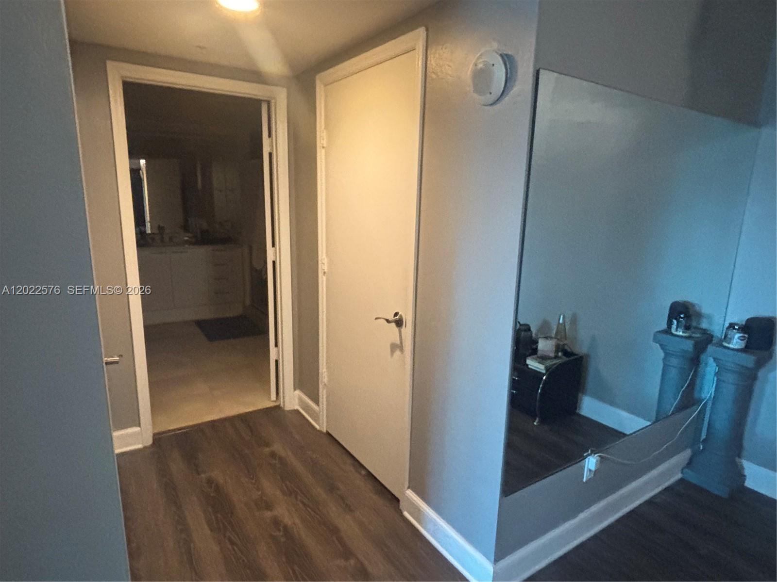 14951 ROYAL OAKS LN #1909, North Miami FL 33181