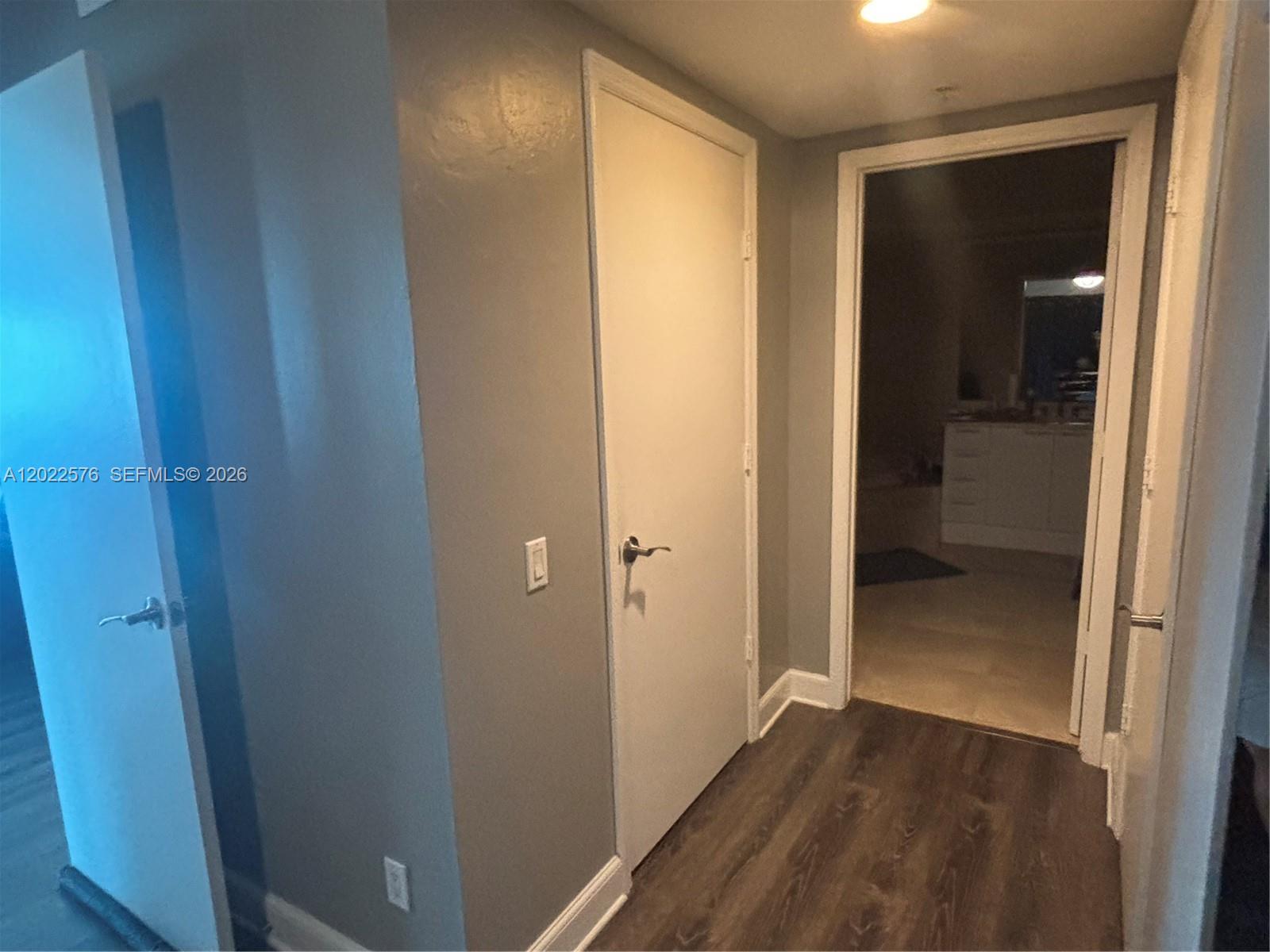 14951 ROYAL OAKS LN #1909, North Miami FL 33181