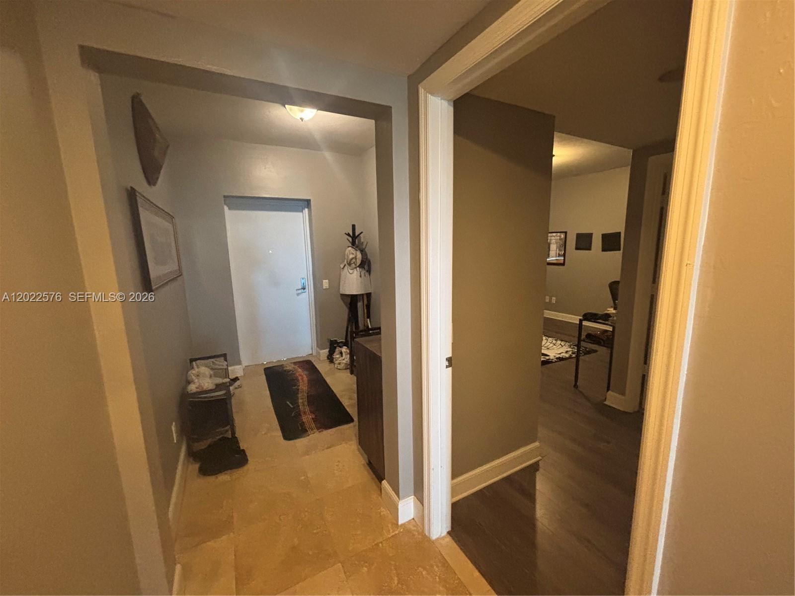 14951 ROYAL OAKS LN #1909, North Miami FL 33181