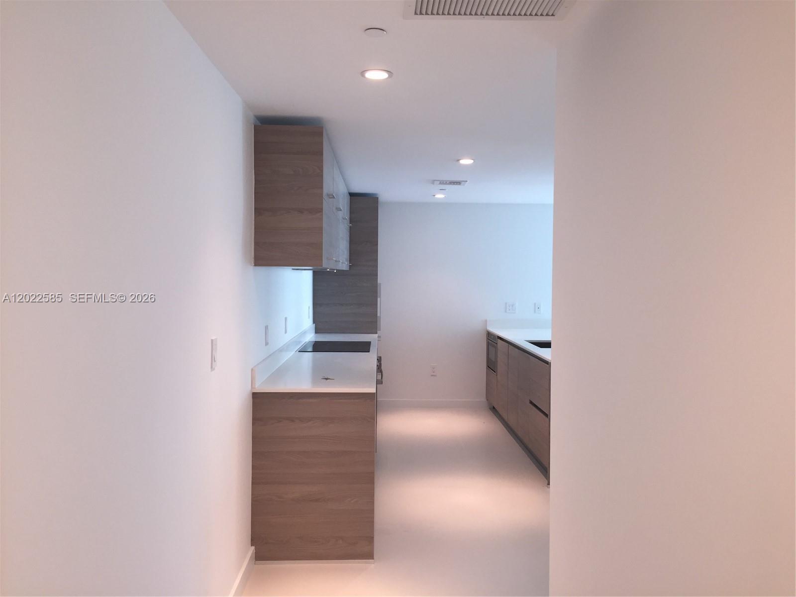 1300 S Miami #1910, Miami FL 33130