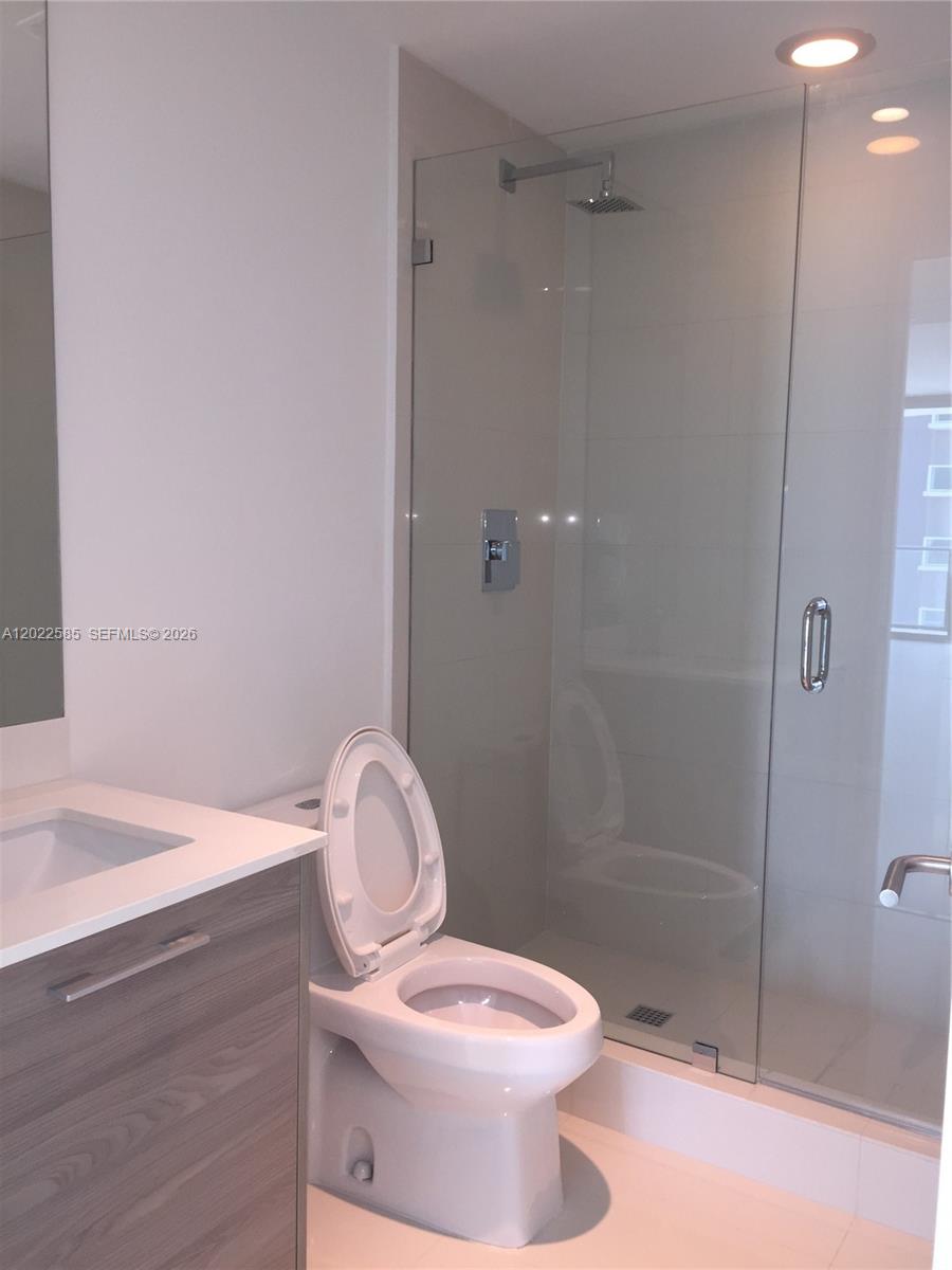 1300 S Miami #1910, Miami FL 33130