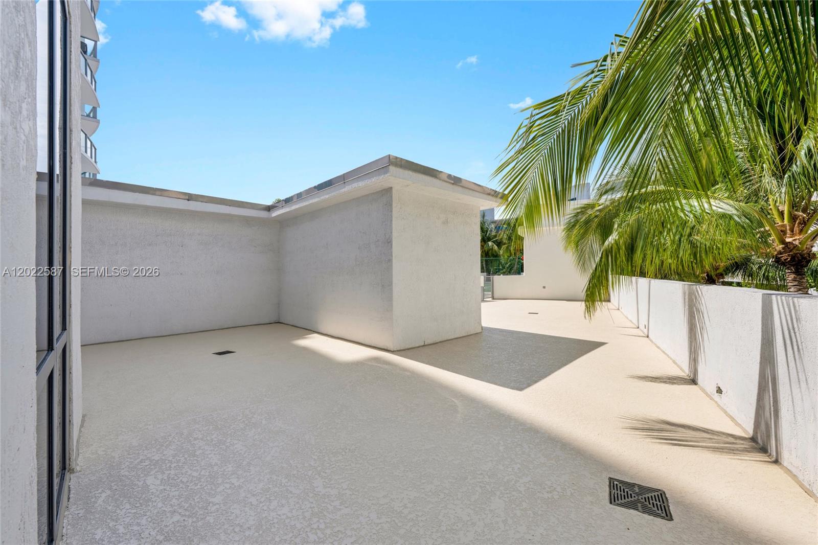 3029 NE 188th St #301, Aventura FL 33180
