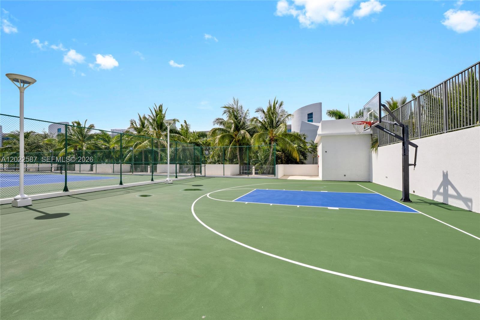 3029 NE 188th St #301, Aventura FL 33180
