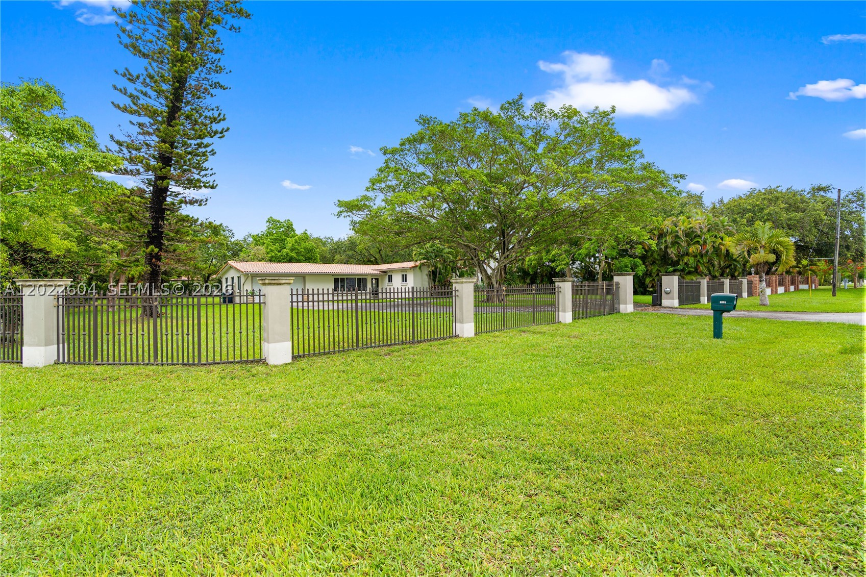 6801 SW 102nd Ave #0, Miami FL 33173