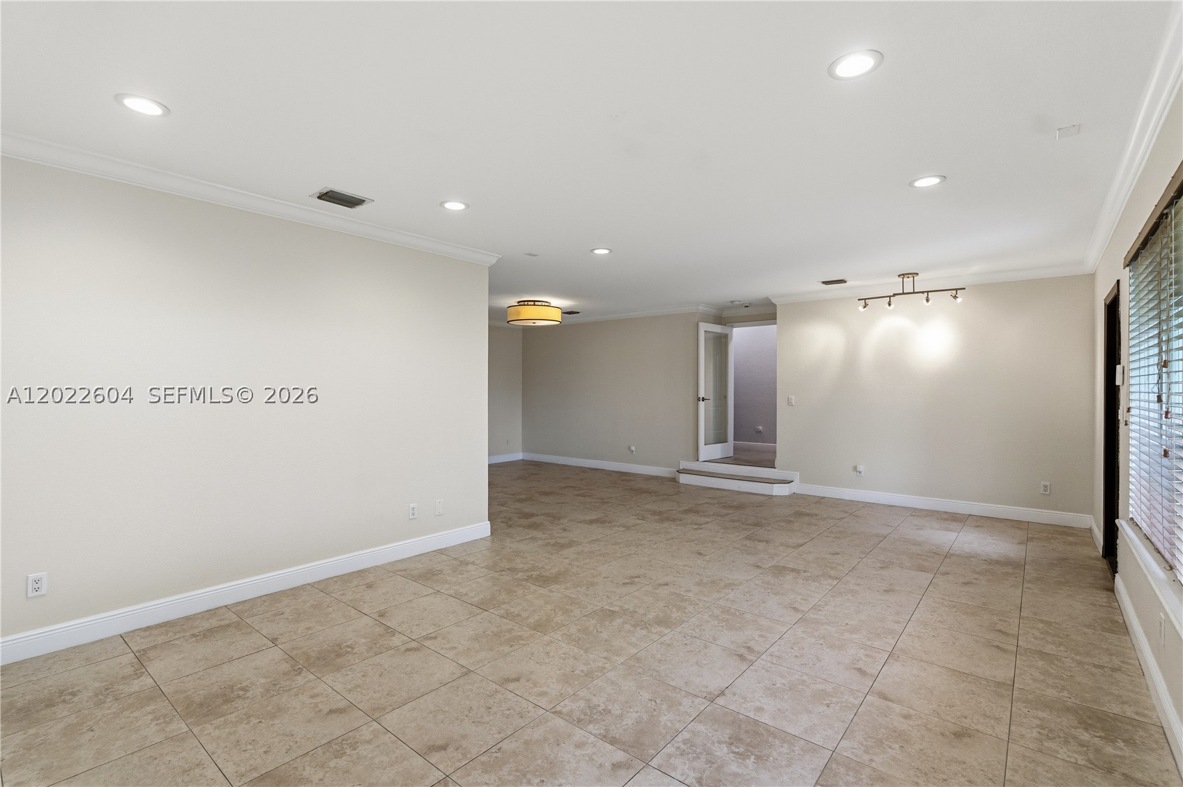6801 SW 102nd Ave #0, Miami FL 33173
