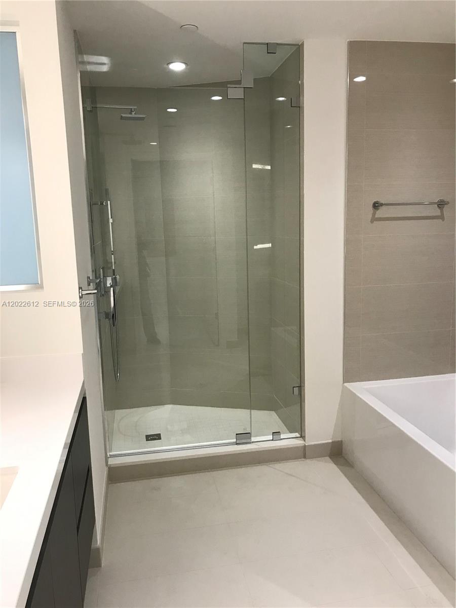 851 NE 1st Ave #207, Miami FL 33132