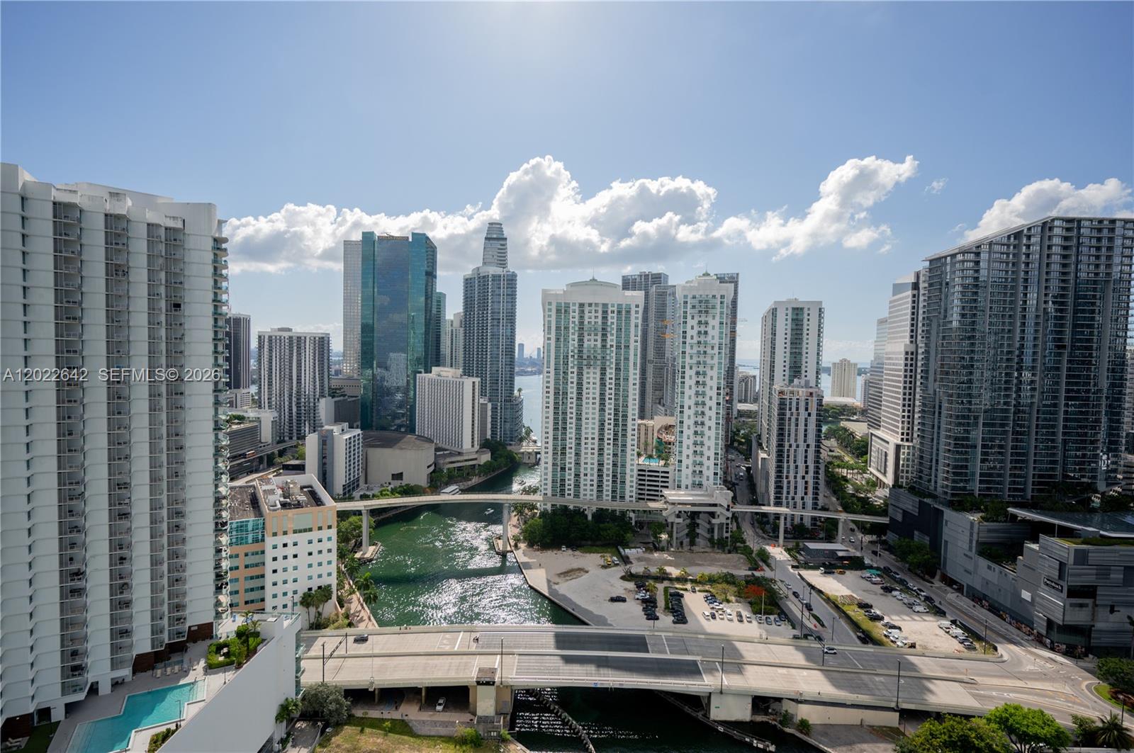 92 SW 3rd St #3411, Miami FL 33130