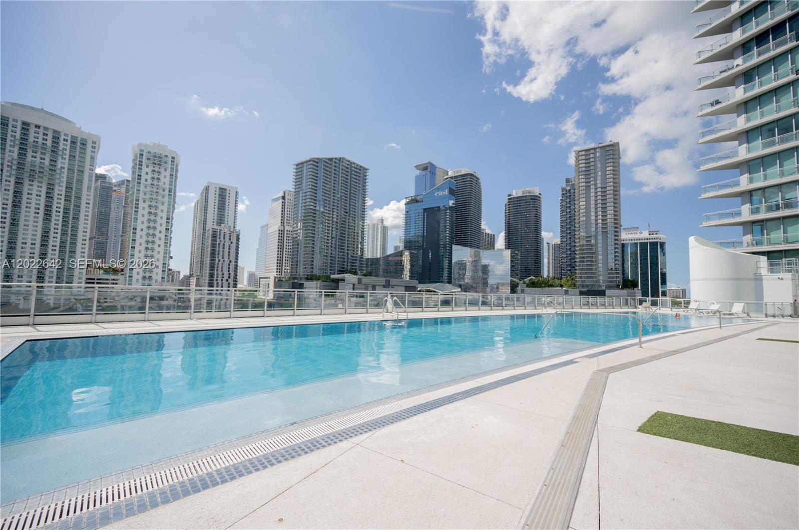 92 SW 3rd St #3411, Miami FL 33130