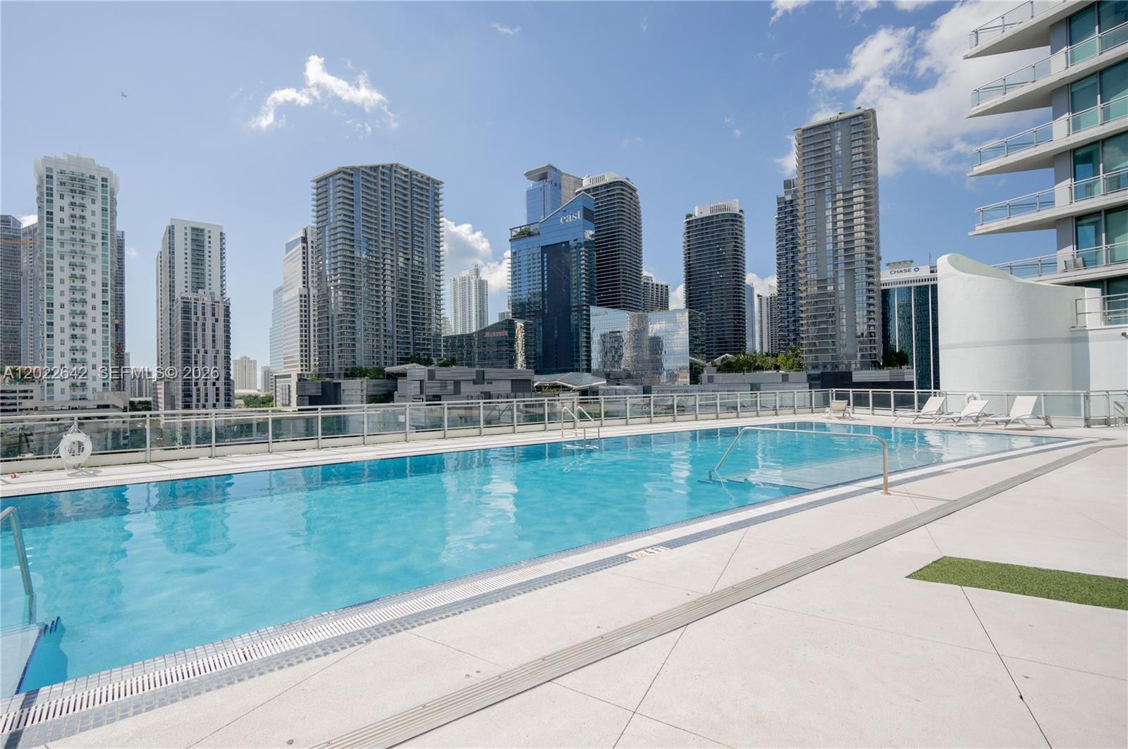 92 SW 3rd St #3411, Miami FL 33130