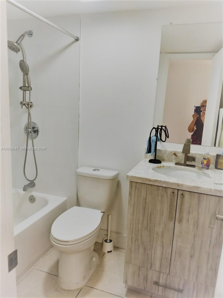 14857 SW 104th St #9-201, Miami FL 33196