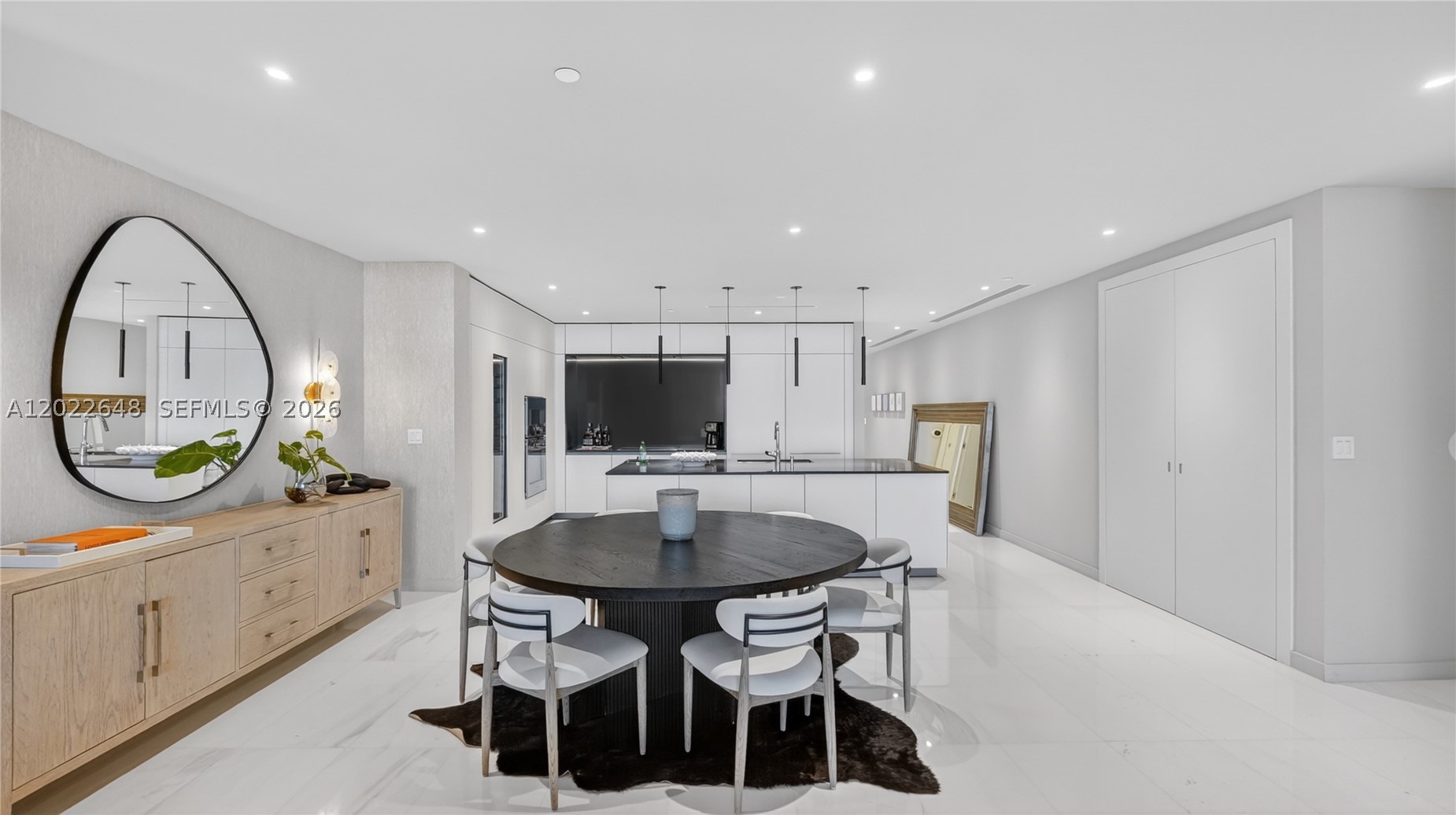 300 Biscayne Blvd Way #3604, Miami FL 33131