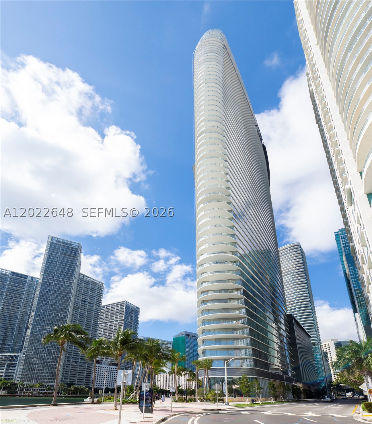 300 Biscayne Blvd Way #3604, Miami FL 33131