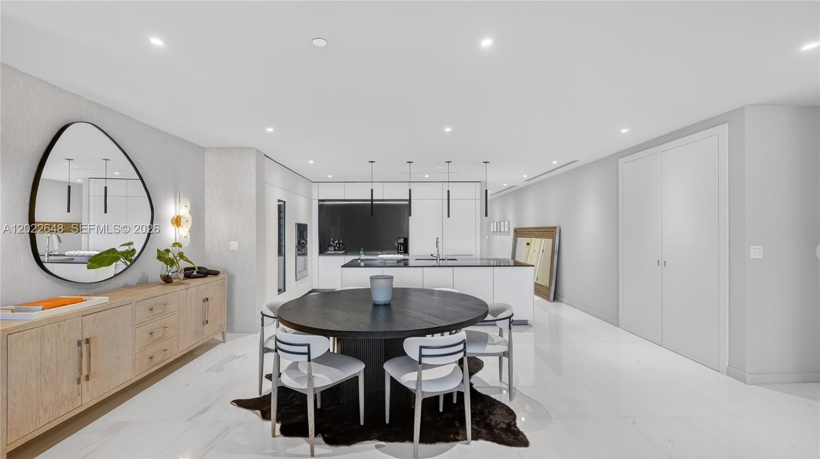 300 Biscayne Blvd Way #3604, Miami FL 33131