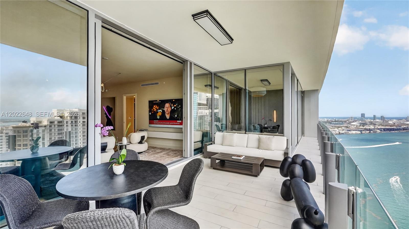300 Biscayne Blvd Way #3604, Miami FL 33131