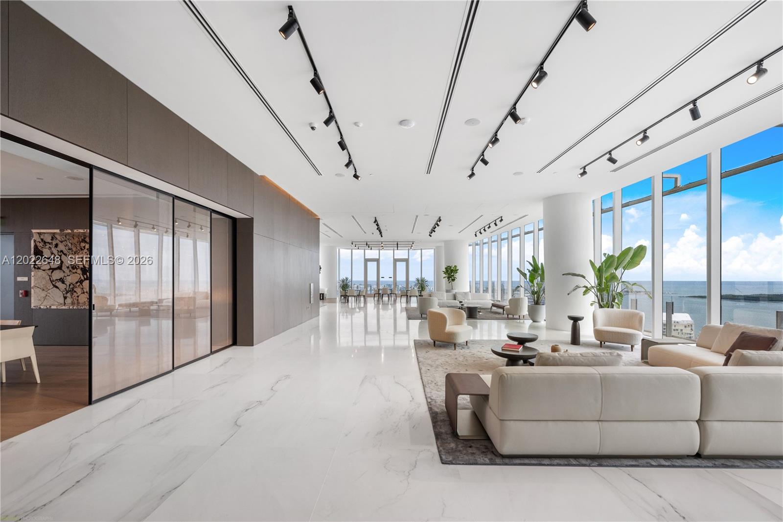 300 Biscayne Blvd Way #3604, Miami FL 33131