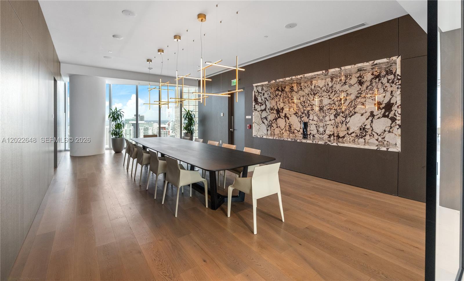 300 Biscayne Blvd Way #3604, Miami FL 33131