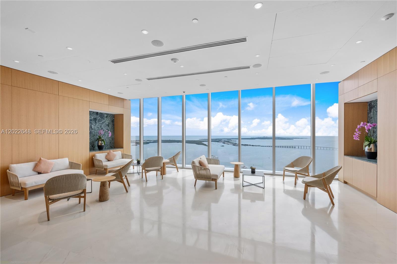 300 Biscayne Blvd Way #3604, Miami FL 33131