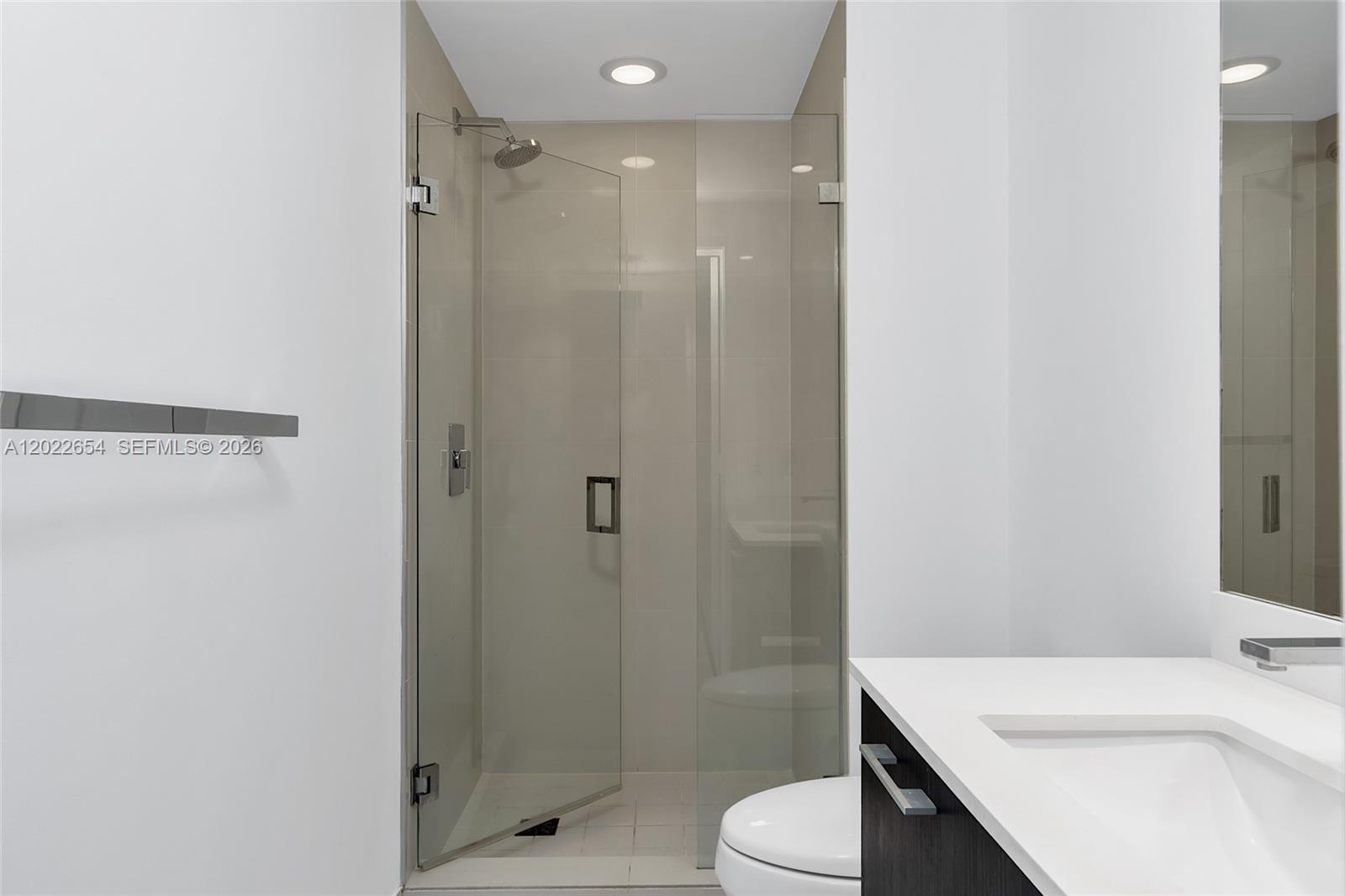 45 SW 9th St #3502, Miami FL 33130