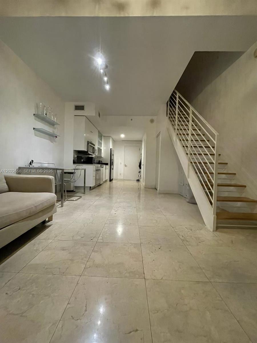 60 SW 13th St #2210, Miami FL 33130
